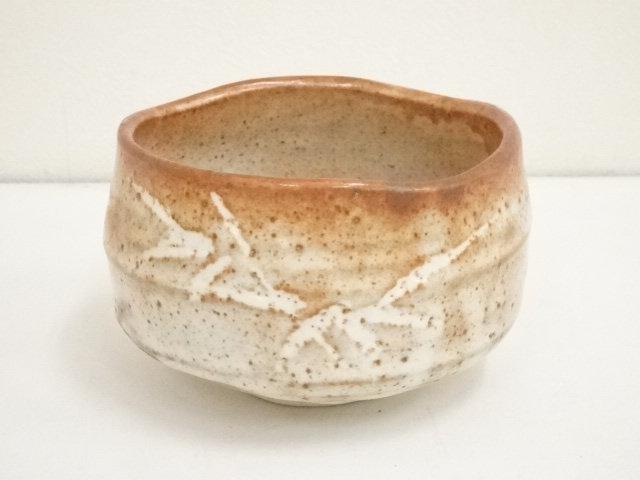 道具 ] - 道具 秀山窯造 志野茶碗（共箱） | ネットショップ圭 netshop